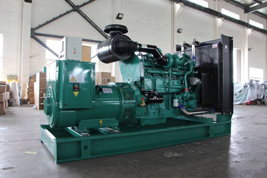 长泰320kw康明斯柴油发电车出租组图片 长泰320kw康明斯柴油发电车出租组图片